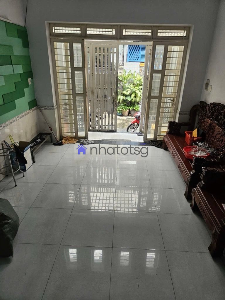 HẺM XE HƠI ĐẾN NHÀ, KHU DÂN TRÍ AN NINH TOÀN NHÀ CAO TẦNG, HÀNG XÓM THÂN THIỆN.