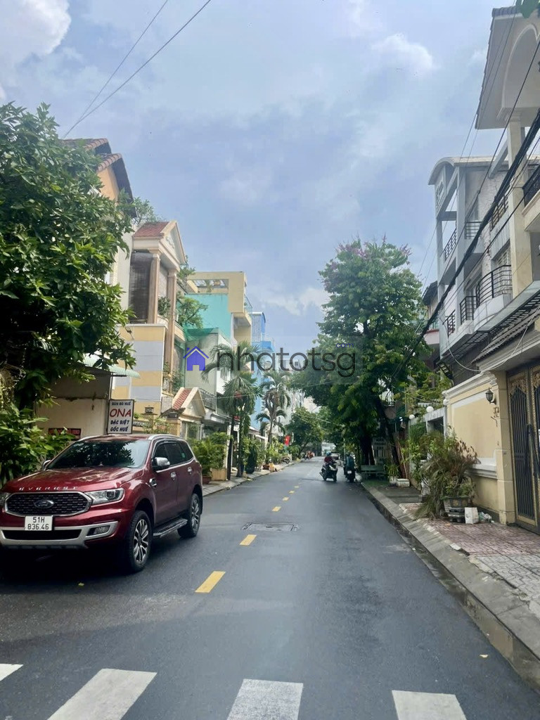 TRUNG TÂM GÒ VẤP - HẺM 8M THÔNG - NGAY CHỢ HẠNH THÔNG TÂY - NHÀ MỚI FULL NỘI THẤT.