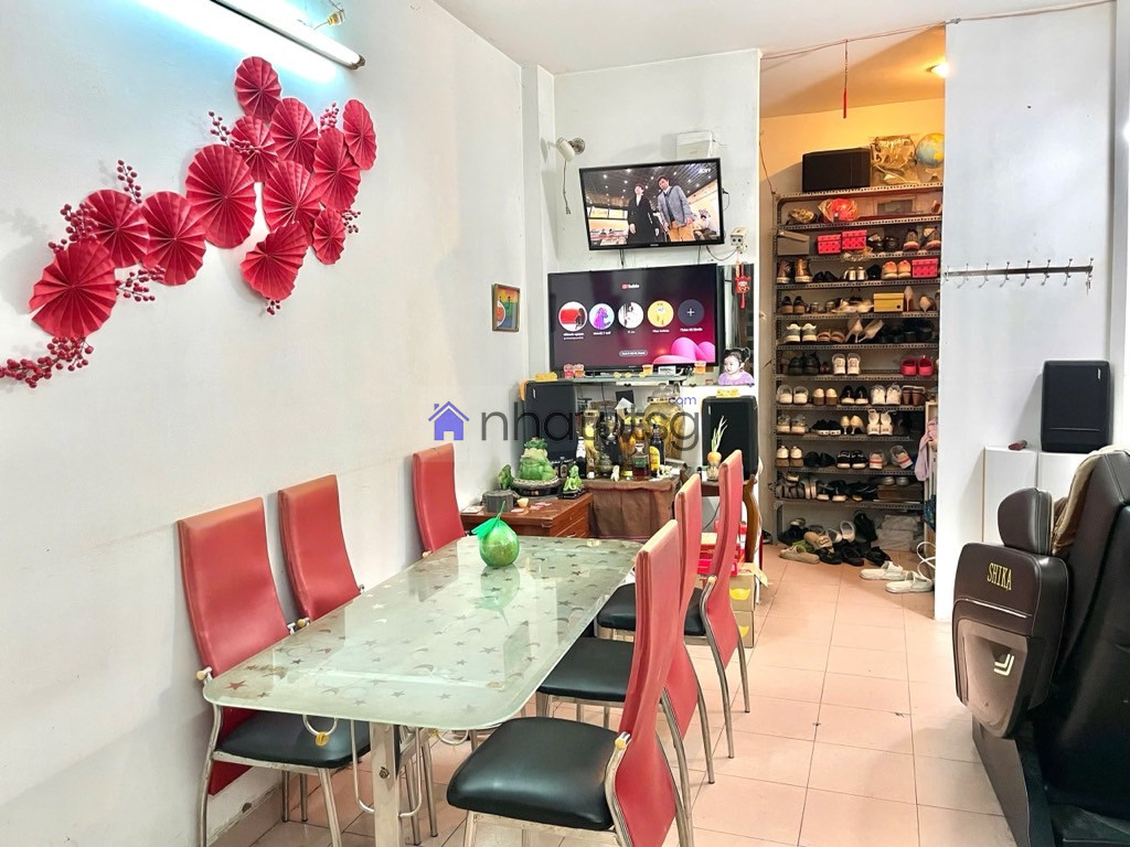 KHU VỰC VIP TRUNG TÂM GÒ VẤP NGÃ 5 MẶT TIỀN KINH DOANH SẦM UẤT BẬC NHẤT.