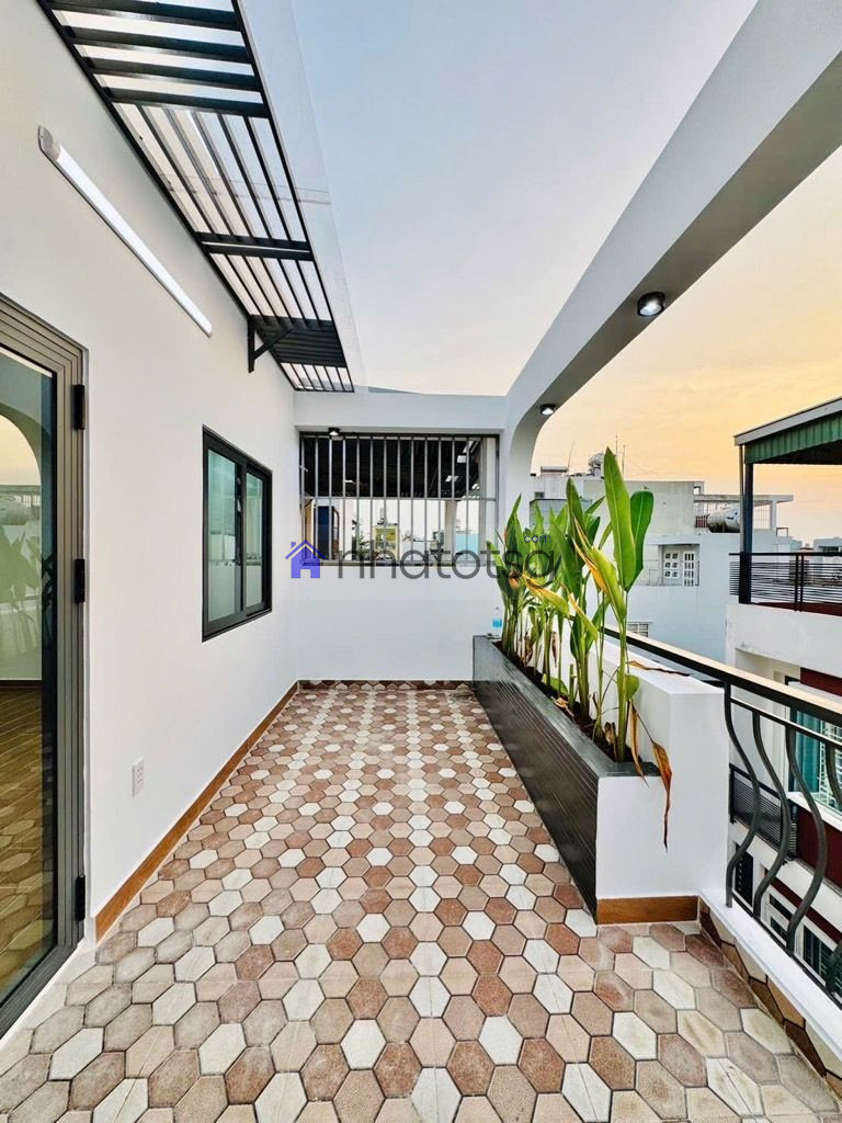 KHU CAO TẦNG - TẶNG FULL NỘI THẤT. NGANG HƠN 5M CỰC ĐẸP. KHÔNG QH - KO LỘ GIỚI - HẺM XE HƠI  - KHU DÂN TRÍ