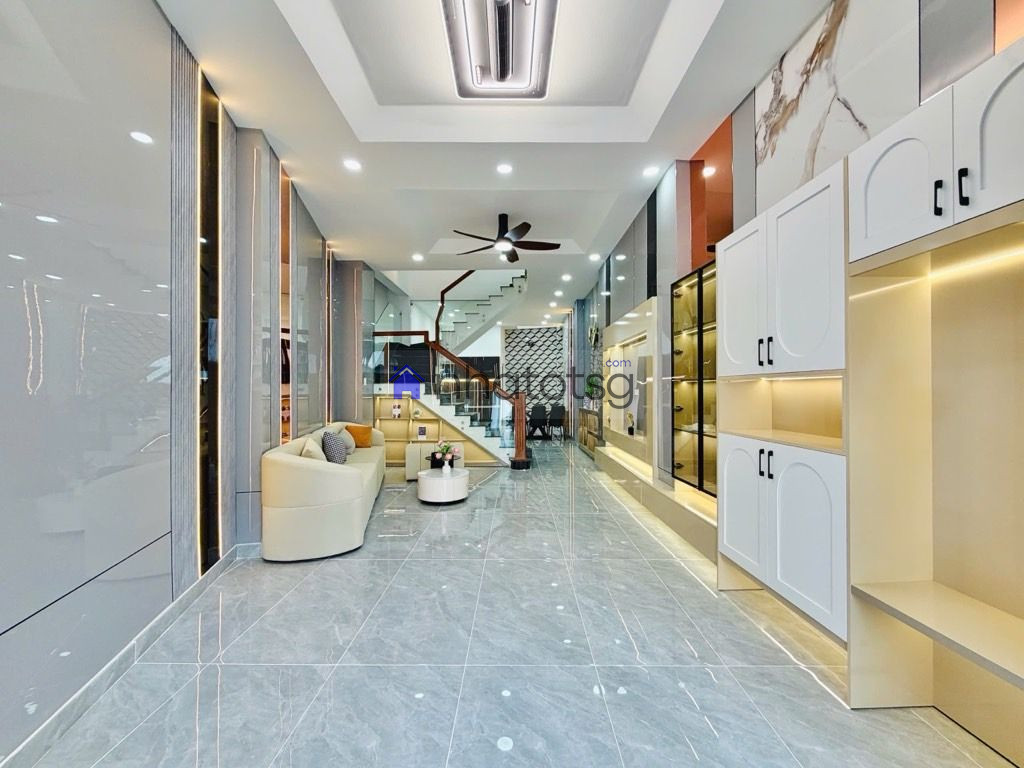 MẶT TIỀN KINH DOANH. GIÁ TRONG HẺM – HÀNG HIẾM KHU VỰC.