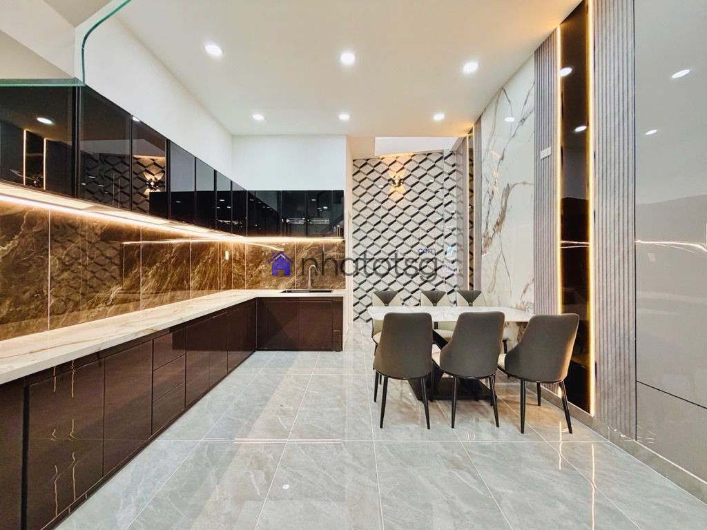 MẶT TIỀN KINH DOANH. GIÁ TRONG HẺM – HÀNG HIẾM KHU VỰC.