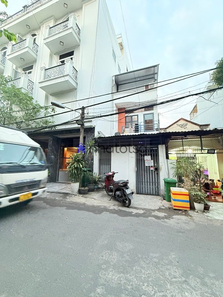 HẺM  Ô TÔ TRÁNH - 3 TẦNG - 11 PHÒNG - KHAI THÁC 35TR/THÁNG.