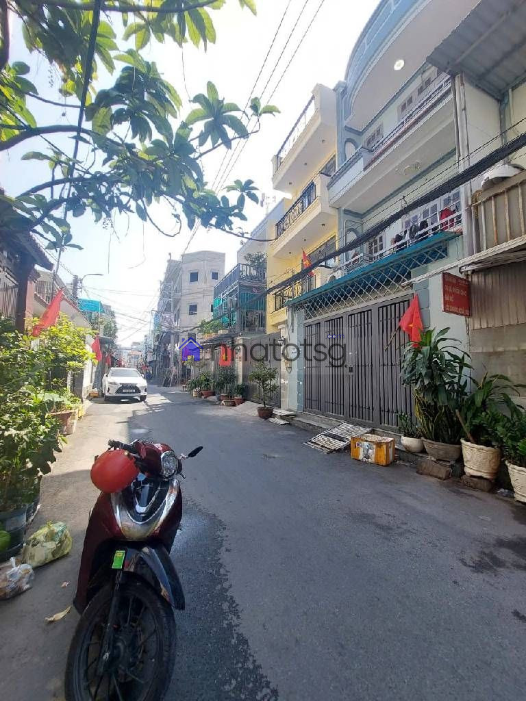 NGAY TRƯỜNG ĐẠI HỌC TRẦN ĐẠI NGHĨA – KHU DÂN TRÍ CAO, AN NINH TỐT, PHÙ HỢP GIỮ TÀI SẢN & KHAI THÁC LÂU DÀI.