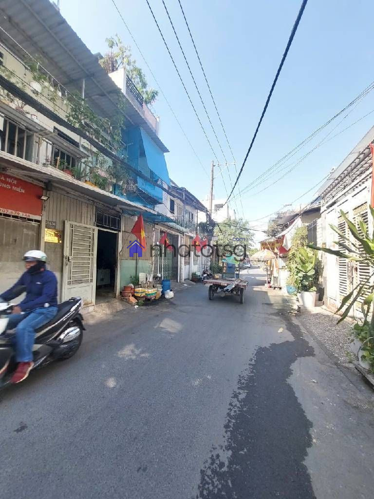 NGAY TRƯỜNG ĐẠI HỌC TRẦN ĐẠI NGHĨA – KHU DÂN TRÍ CAO, AN NINH TỐT, PHÙ HỢP GIỮ TÀI SẢN & KHAI THÁC LÂU DÀI.