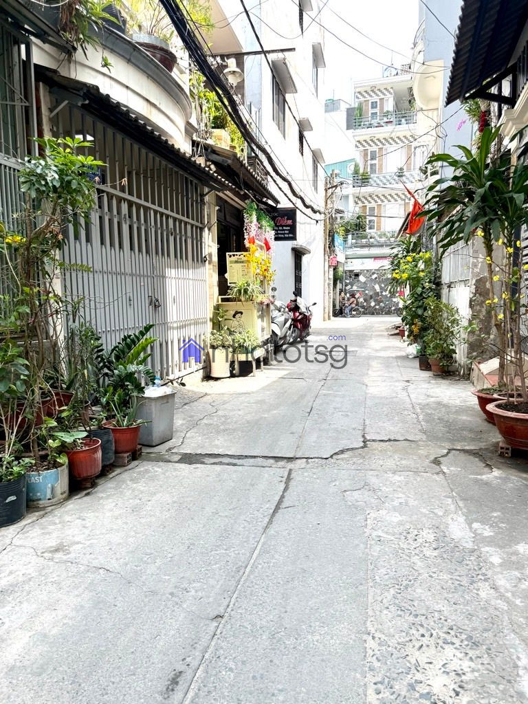 BÁN GẤP - HÀNG HIẾM - HẺM Ô TÔ ĐỖ CỬA