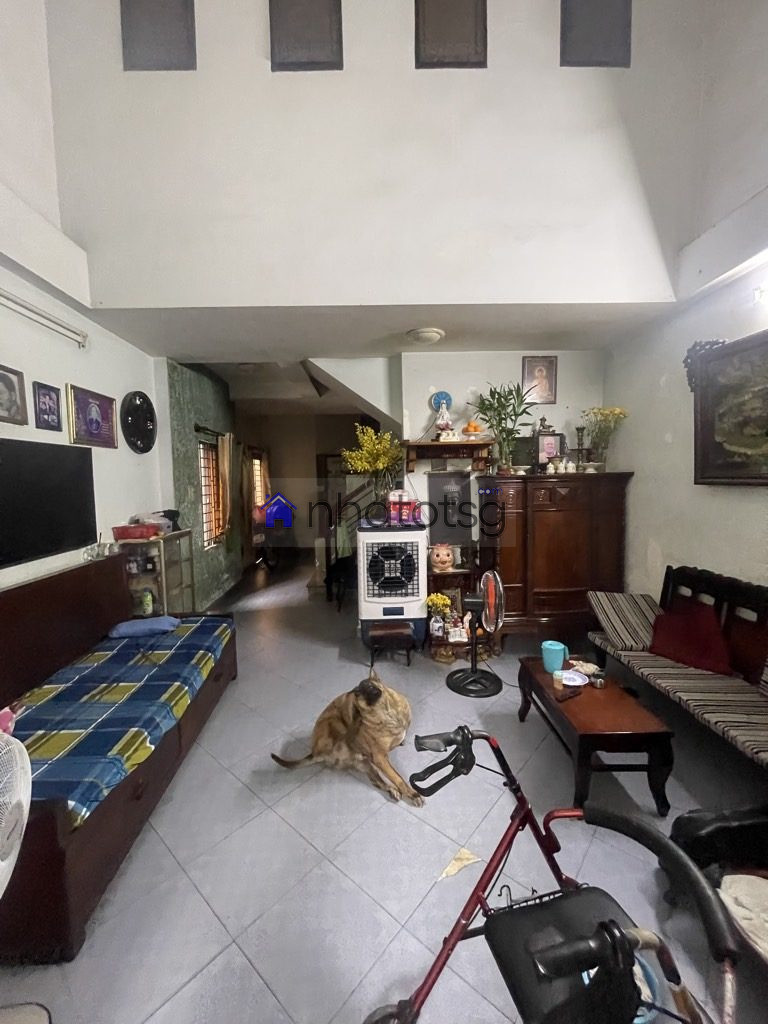 CĂN GÓC 2 MẶT THOÁNG - CÁCH MẶT TIỀN 20M - 3 TẦNG.