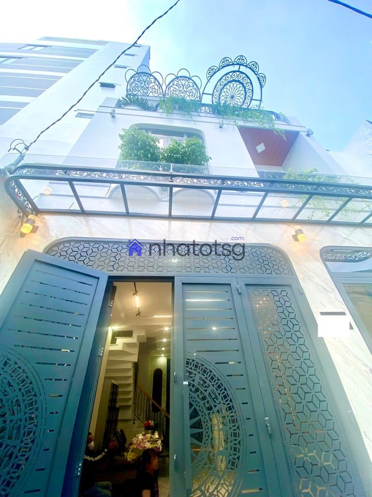 NHÀ MỚI XD VẪN CÒN THƠM MÙI SƠN. TẶNG TOÀN BỘ NỘI THẤT XỊN SÒ