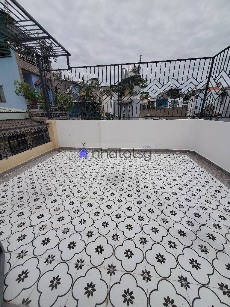 NHÀ MỚI ĐẸP - 3 TẦNG BTCT VÀO Ở NGAY - KHU DÂN TRÍ CAO, GẦN SÂN BAY TSN