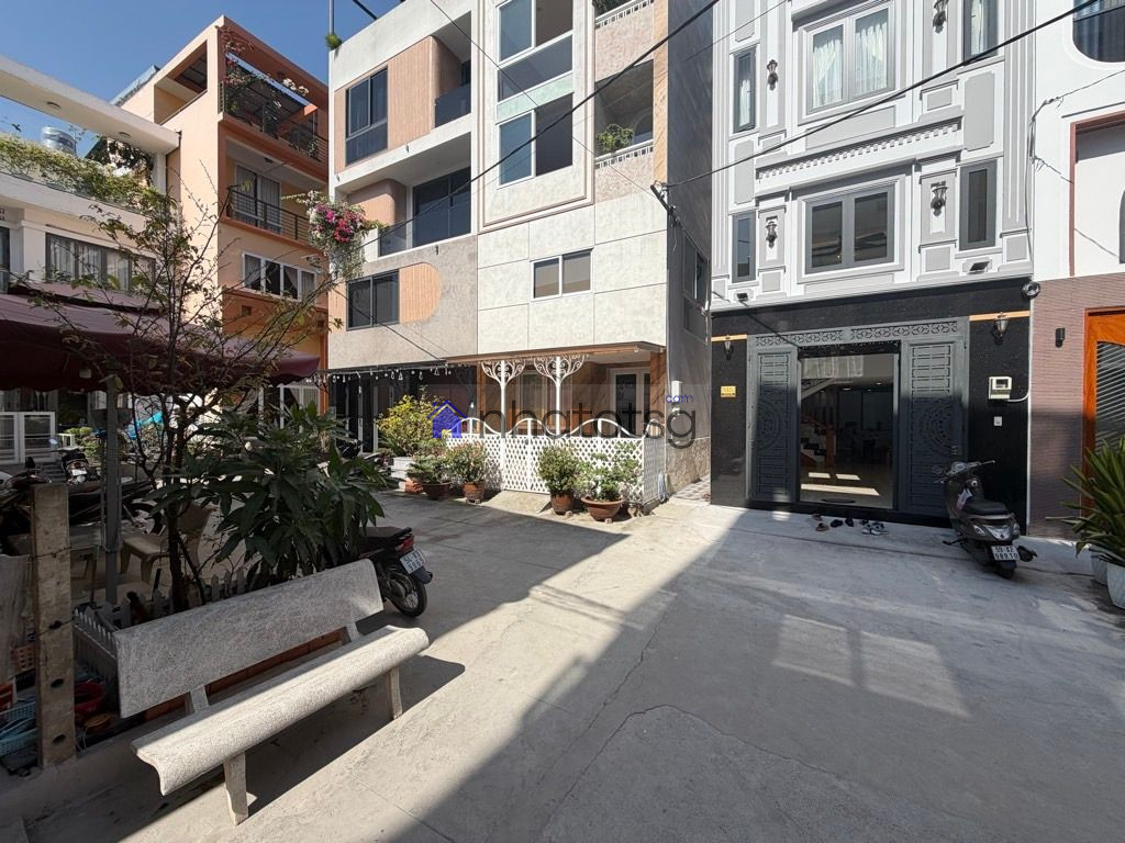 SIÊU PHẨM XÂY MỚI GIÁP BÌNH THẠNH - 4 TẦNG - XE HƠI ĐỔ CỔNG - HÀNG XÓM DÂN TRÍ