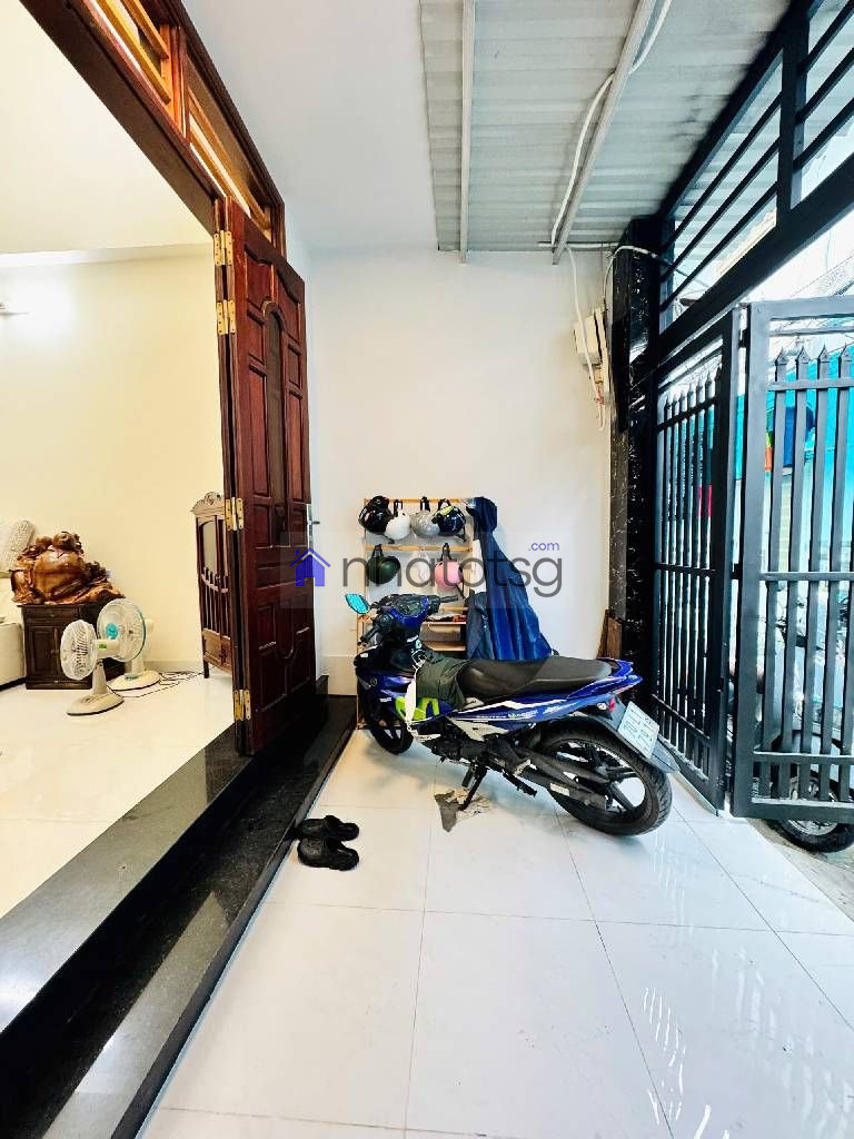 NHÀ THIẾT KẾ RỘNG ĐẸP, HIỆN ĐẠI.