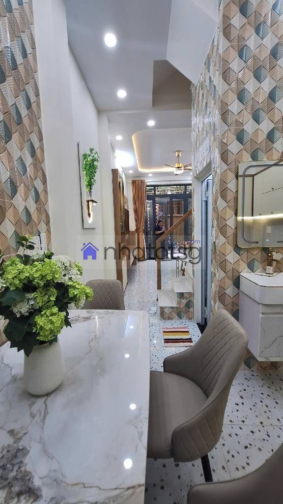 NHÀ XÂY MỚI, 4 TẦNG FULL NỘI THẤT.