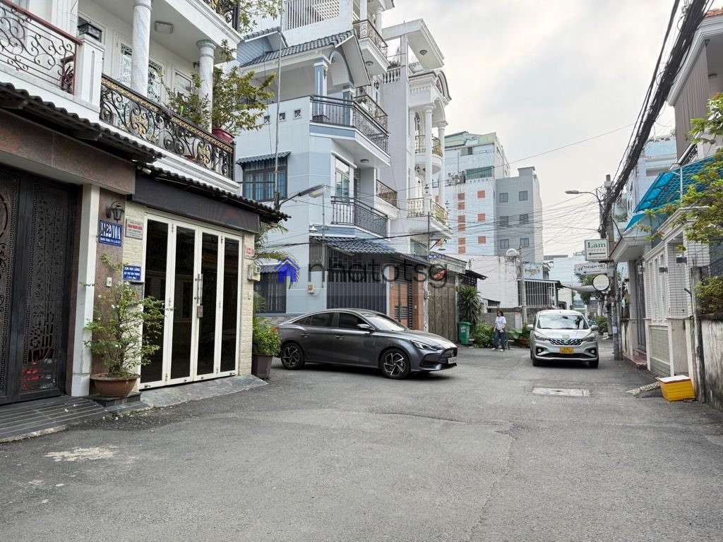 CHDV HẺM XE HƠI - 4 TẦNG 10 PHÒNG TRỌ THU NHẬP 40TR/ THÁNG - ĐIỆN NĂNG LƯỢNG MẶT TRỜI