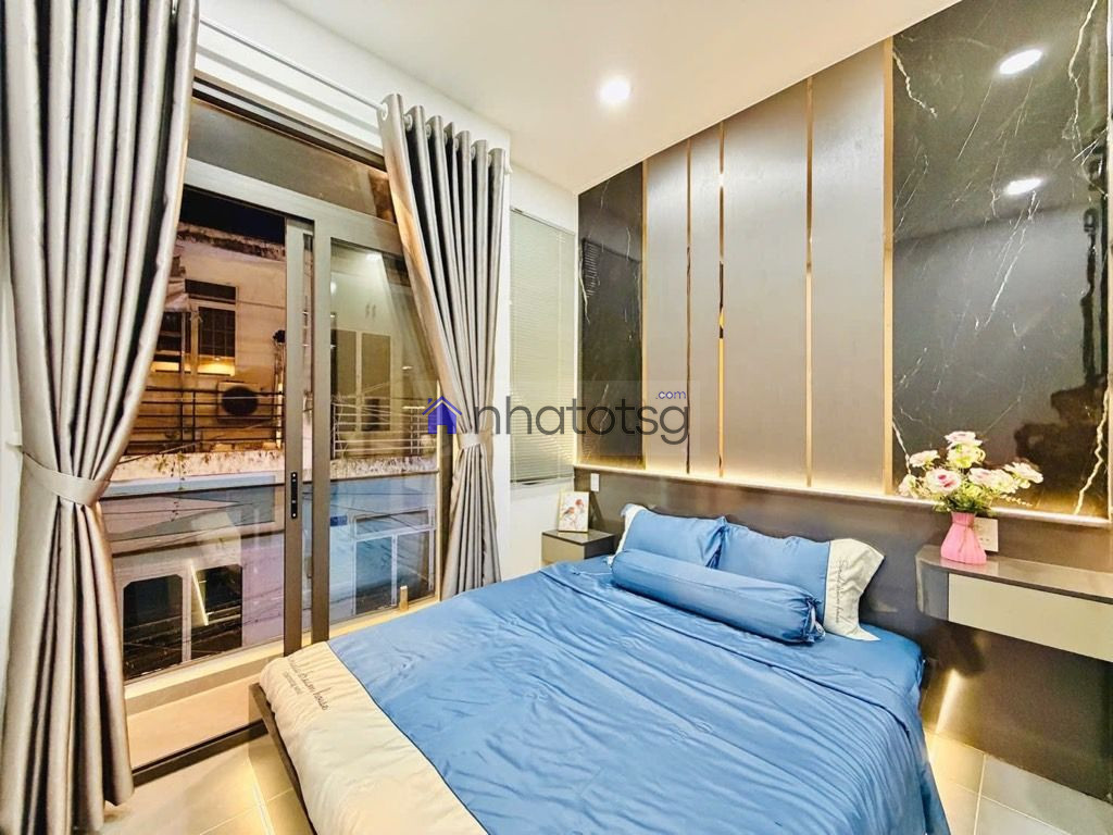 NỞ HẬU ĐẸP - HẺM THÔNG, VỪA Ở VỪA KINH DOANH - TẶNG FULL NỘI THẤT XỊN - CÔNG NHẬN VÀ HOÀN CÔNG ĐỦ.