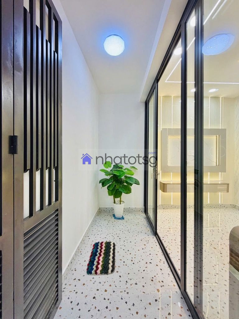 GẦN SÂN BAY TSN, CÔNG VIÊN GIA ĐỊNH - 3 TẦNG MỚI - TẶNG FULL NỘI THẤT XỊN