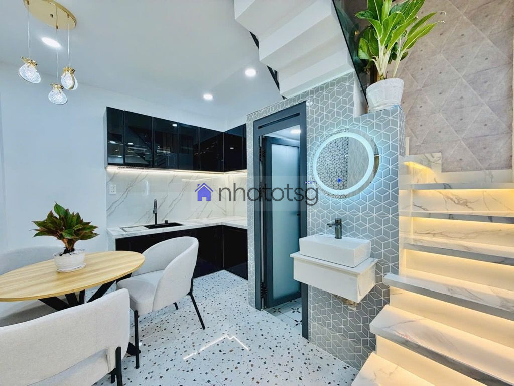 GẦN SÂN BAY TSN, CÔNG VIÊN GIA ĐỊNH - 3 TẦNG MỚI - TẶNG FULL NỘI THẤT XỊN