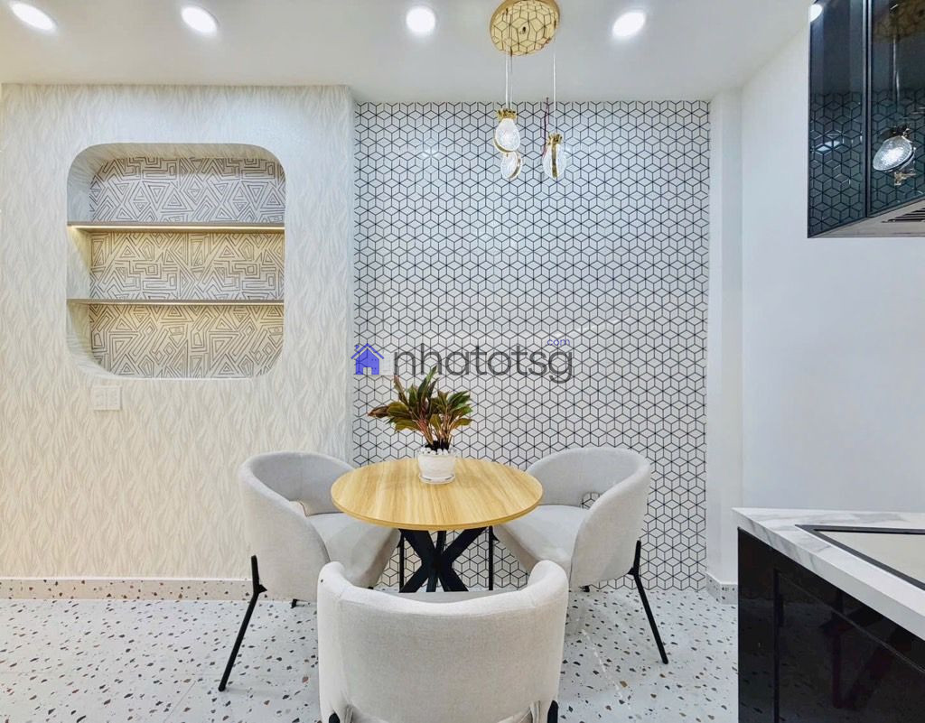 GẦN SÂN BAY TSN, CÔNG VIÊN GIA ĐỊNH - 3 TẦNG MỚI - TẶNG FULL NỘI THẤT XỊN