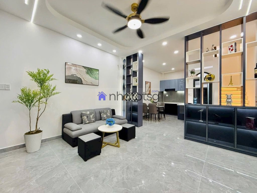 LÊN SÓNG CĂN SIÊU PHẨM NGAY GẦN CHỢ THẠCH ĐÀ.