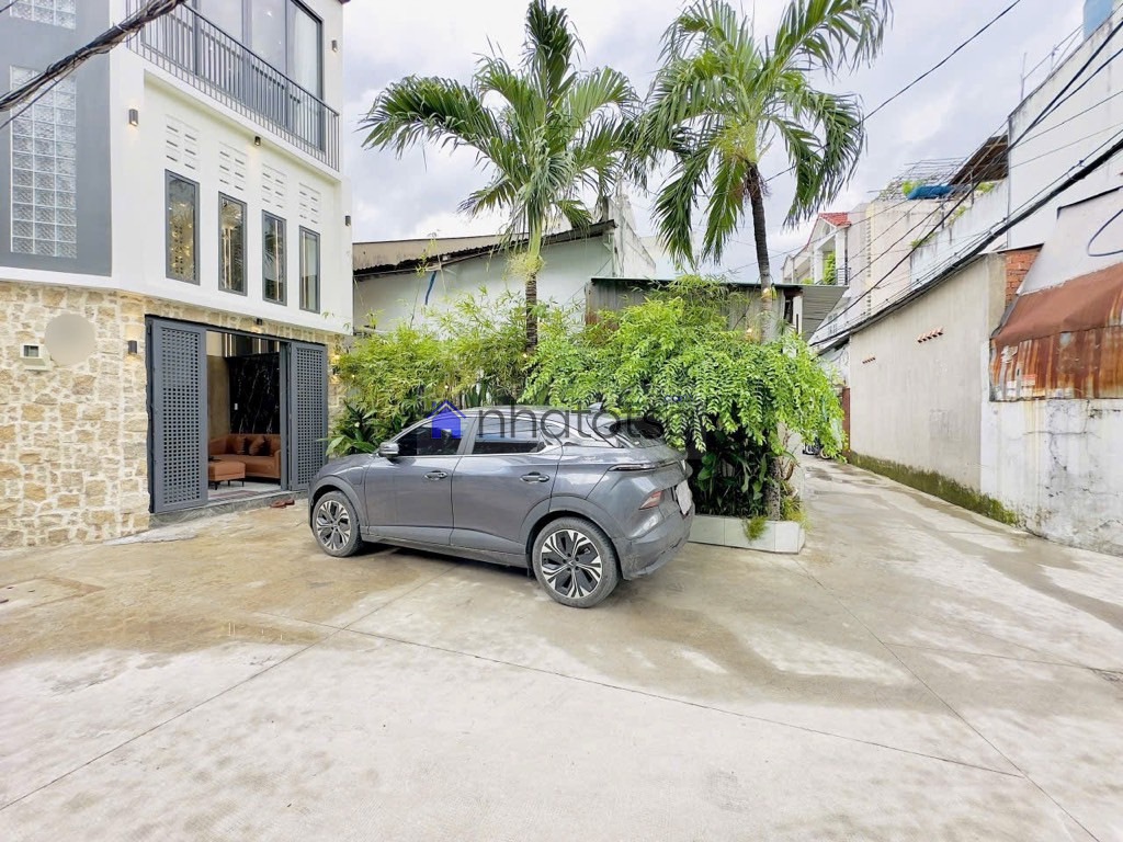 Ô TÔ NHỎ VÀO NHÀ - 5 TẦNG, SÂN THƯỢNG RỘNG - CĂN GÓC 2 MẶT THOÁNG.