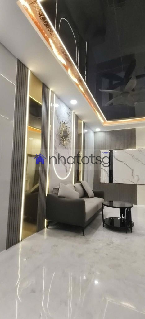 HẺM SẠCH, DÂN TRÍ CAO - TẶNG FULL NỘI THẤT - GẦN CV LÀNG HOA