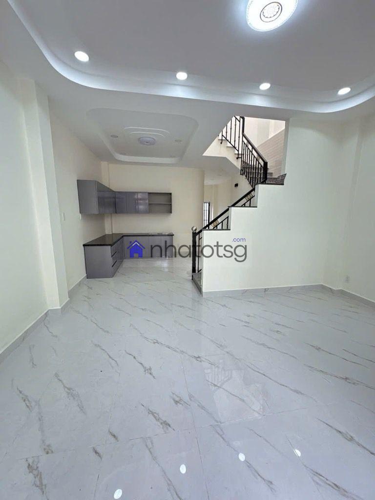 VỪA HOÀN THIỆN XINH LUNG LINH GIÁP BÌNH THẠNH - NGANG 5.3M, NỞ HẬU.