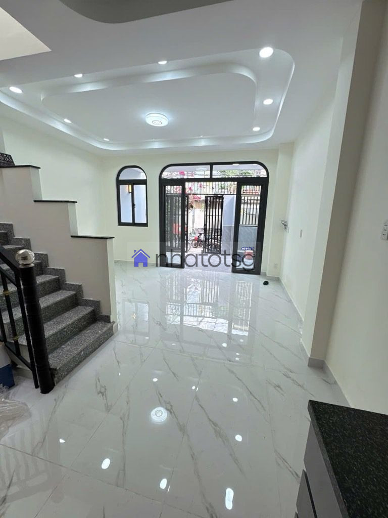 VỪA HOÀN THIỆN XINH LUNG LINH GIÁP BÌNH THẠNH - NGANG 5.3M, NỞ HẬU.