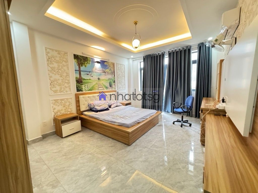 HXT SÁT MẶT TIỀN, (4 x 22M), 5 TẦNG HOÀN CÔNG.