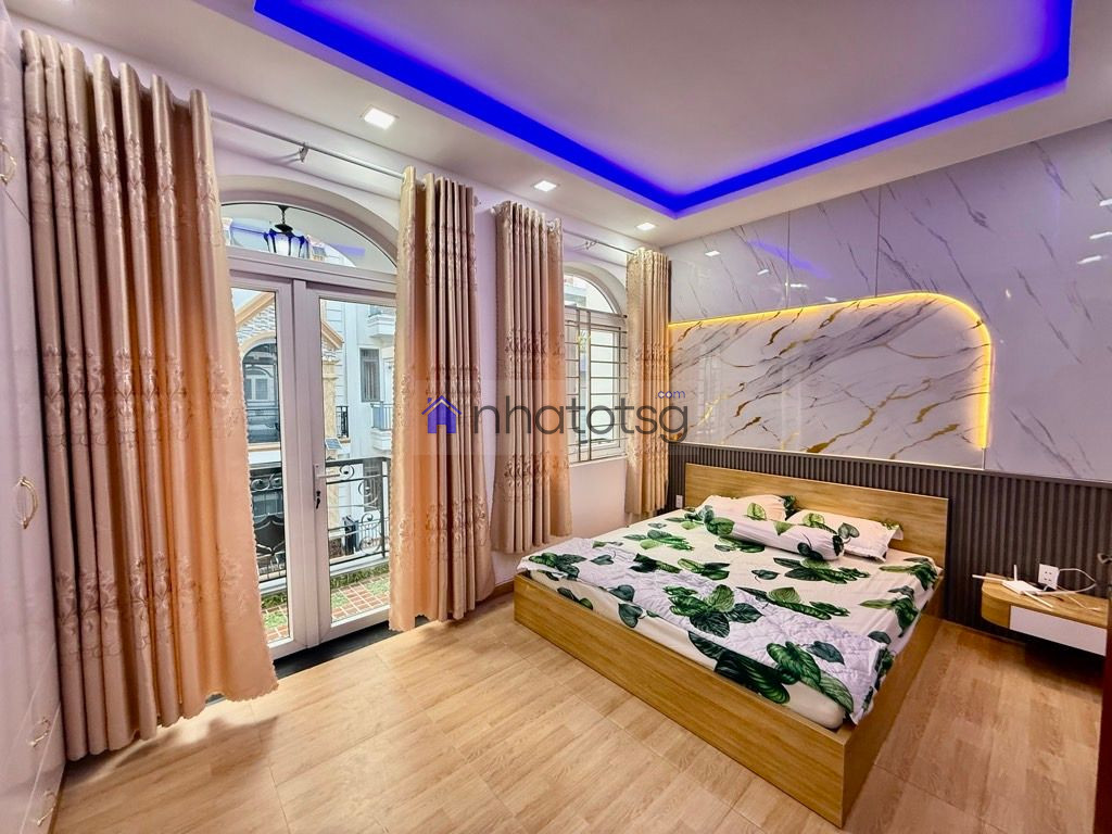 HẺM TRẢI NHỰA 10M - KHU PHÂN LÔ - NGANG 5M - 5 TẦNG BTCT - GẦN PHẠM VĂN CHIÊU, CHỢ THẠCH ĐÀ