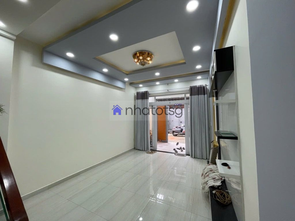 HẺM 5M Ô TÔ VÀO NHÀ SÁT MẶT TIỀN, AN NINH, DÂN TRÍ, SẠCH SẼ.