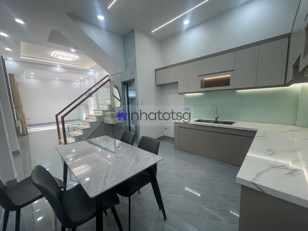 TUYỆT ĐỐI ĐIỆN ẢNH - SIÊU PHẨM ĐẸP NHƯ TRANH - 3 TẦNG MỚI CỨNG - HẺM 3.5M - NGAY CV LÀNG HOA