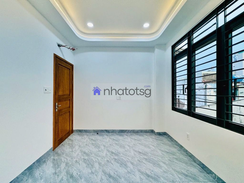 TUYỆT ĐỐI ĐIỆN ẢNH - SIÊU PHẨM ĐẸP NHƯ TRANH - 3 TẦNG MỚI CỨNG. NGAY LOTTE MART NGUYỄN VĂN LƯỢNG.