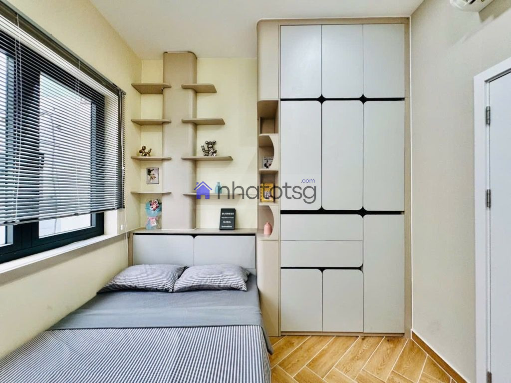 NHÀ ĐẸP - HẺM 3M KẾ BÊN HXH THÔNG - 4 TẦNG.