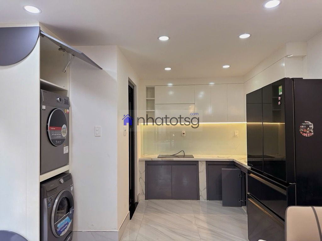 NHÀ MỚI THIẾT KẾ SANG TRỌNG TIỆN ÍCH, LÔ GÓC THOÁNG MÁT.