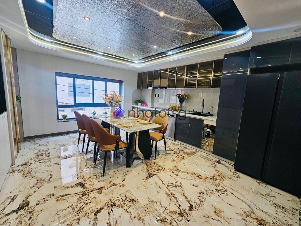 SIÊU PHẨM - 5 TẦNG THANG MÁY MỚI TINH FULL NỘI THẤT CAO CẤP - HẺM XE HƠI VÀO NGỦ NHÀ