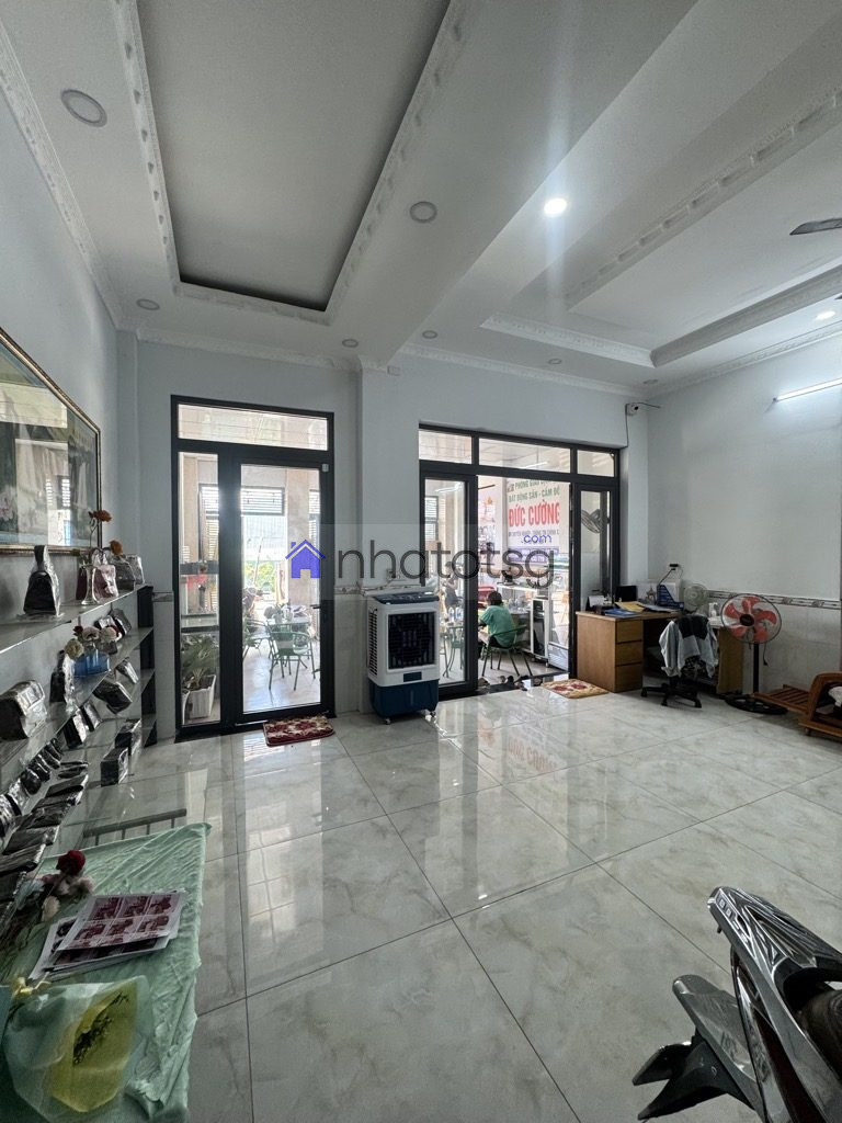 SIÊU PHẨM MTKD. NHÀ 2 TẦNG. NGANG KHỦNG 6M - KINH DOANH NHIỀU NGÀNH NGHỀ - NHÀ MỚI Ở NGAY.