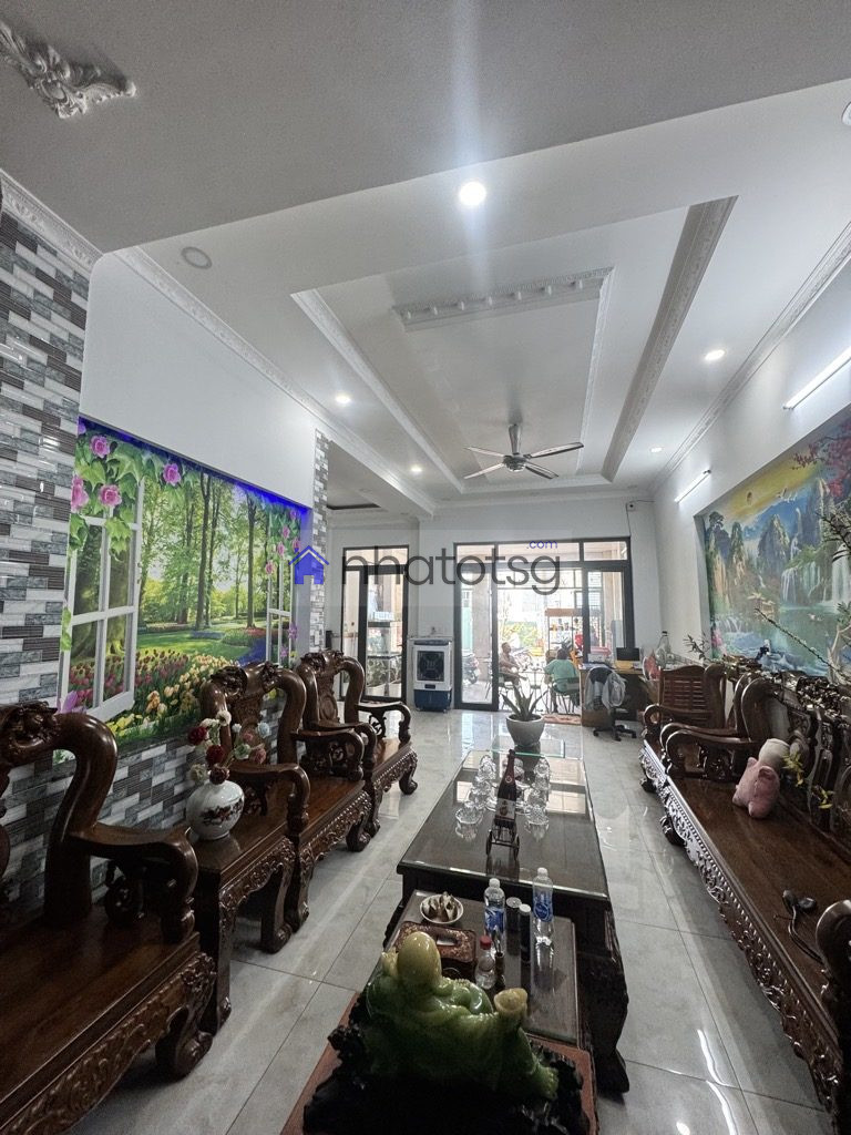 SIÊU PHẨM MTKD. NHÀ 2 TẦNG. NGANG KHỦNG 6M - KINH DOANH NHIỀU NGÀNH NGHỀ - NHÀ MỚI Ở NGAY.