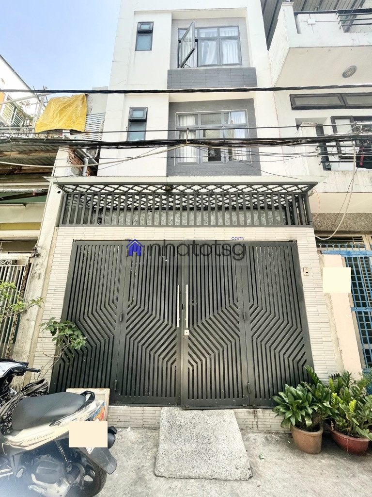 GIÁP QUẬN 10 NGAY KHU SÂN BAY. HẺM THÔNG - 4 TẦNG BTCT.