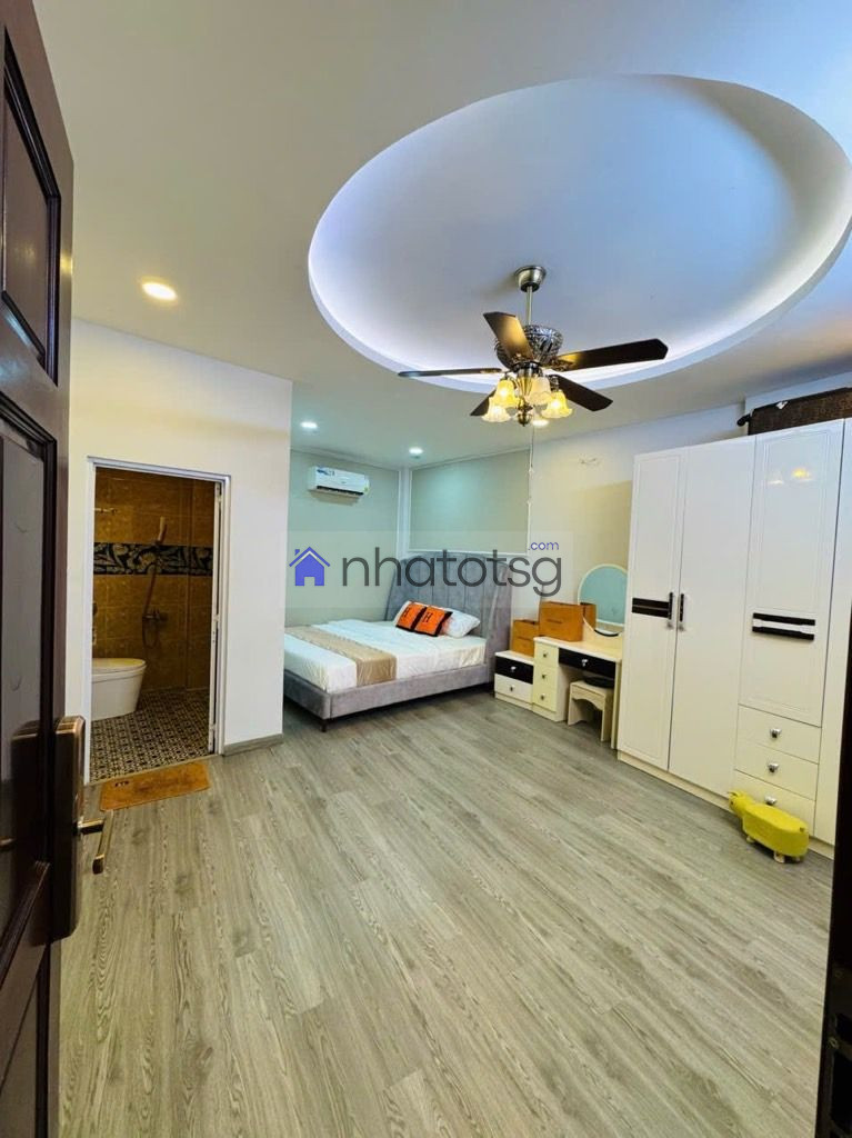 SIÊU PHẨM 3 TẦNG FULL NỘI THẤT XỊN MUA LÀ Ở NGAY