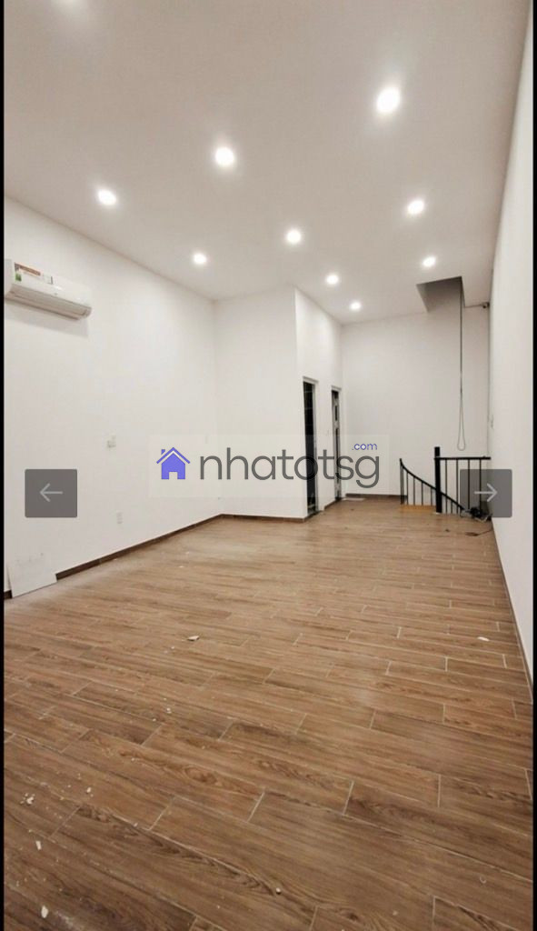 GIÁP QUẬN 10 - HẺM XE TẢI THÔNG - 2 TẦNG, TIỆN KINH DOANH