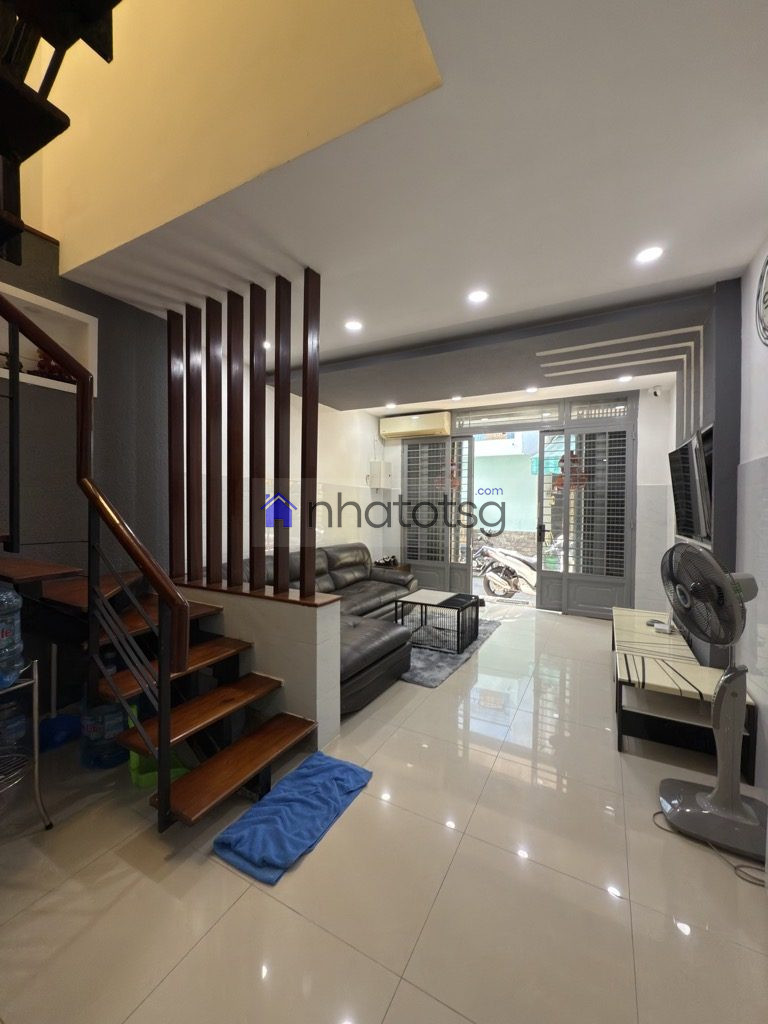 HẺM XE HƠI - NGANG 4M - 2 TẦNG ĐẸP - TẶNG HẾT NỘI THẤT - CHO THUÊ 12TR/TH.