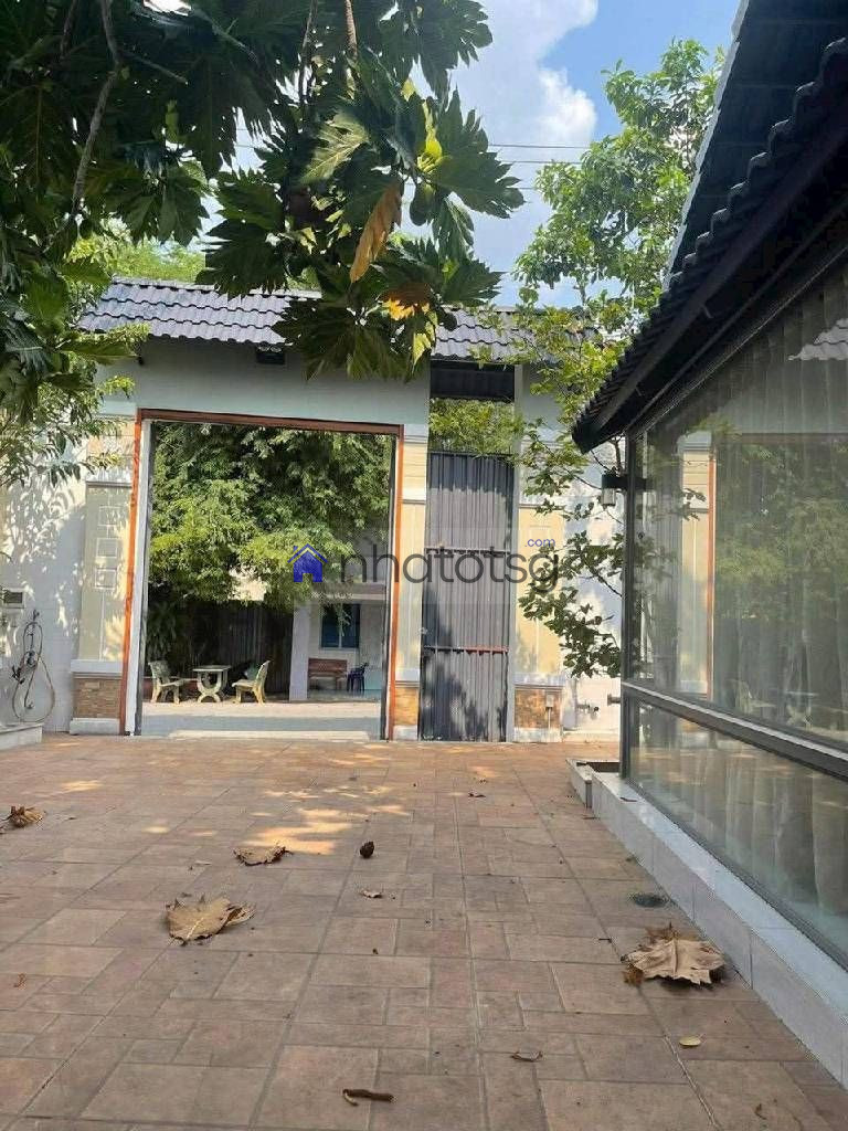 ĐƯỜNG NHỰA RỘNG 12M, THUẬN TIỆN KINH DOANH BUÔN BÁN. VỊ TRÍ ĐẸP, TIỀM NĂNG SINH LỜI.