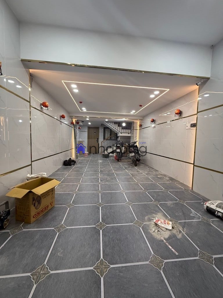 CĂN HỘ DỊCH VỤ 4 TẦNG - XE HƠI NGỦ TRONG NHÀ.