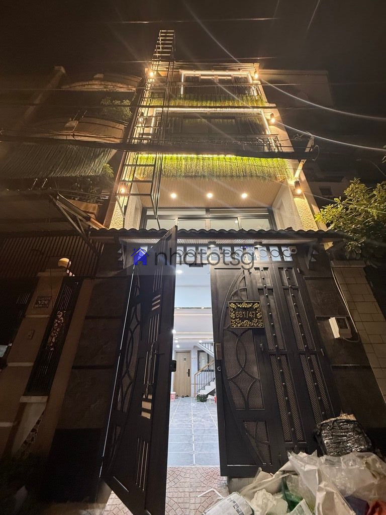 CĂN HỘ DỊCH VỤ 4 TẦNG - XE HƠI NGỦ TRONG NHÀ.