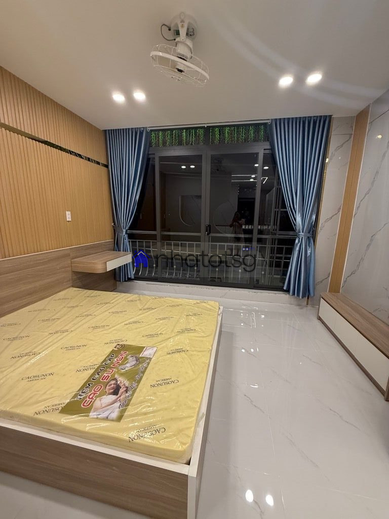 CĂN HỘ DỊCH VỤ 4 TẦNG - XE HƠI NGỦ TRONG NHÀ.