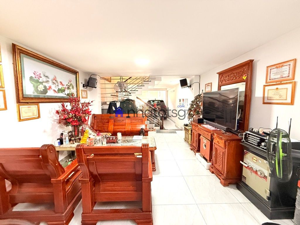 NGAY NGÃ TƯ TRUNG CHÁNH, GẦN BẾN XE AN SƯƠNG, TRUNG TÂM VĂN HOÁ QUẬN 12.