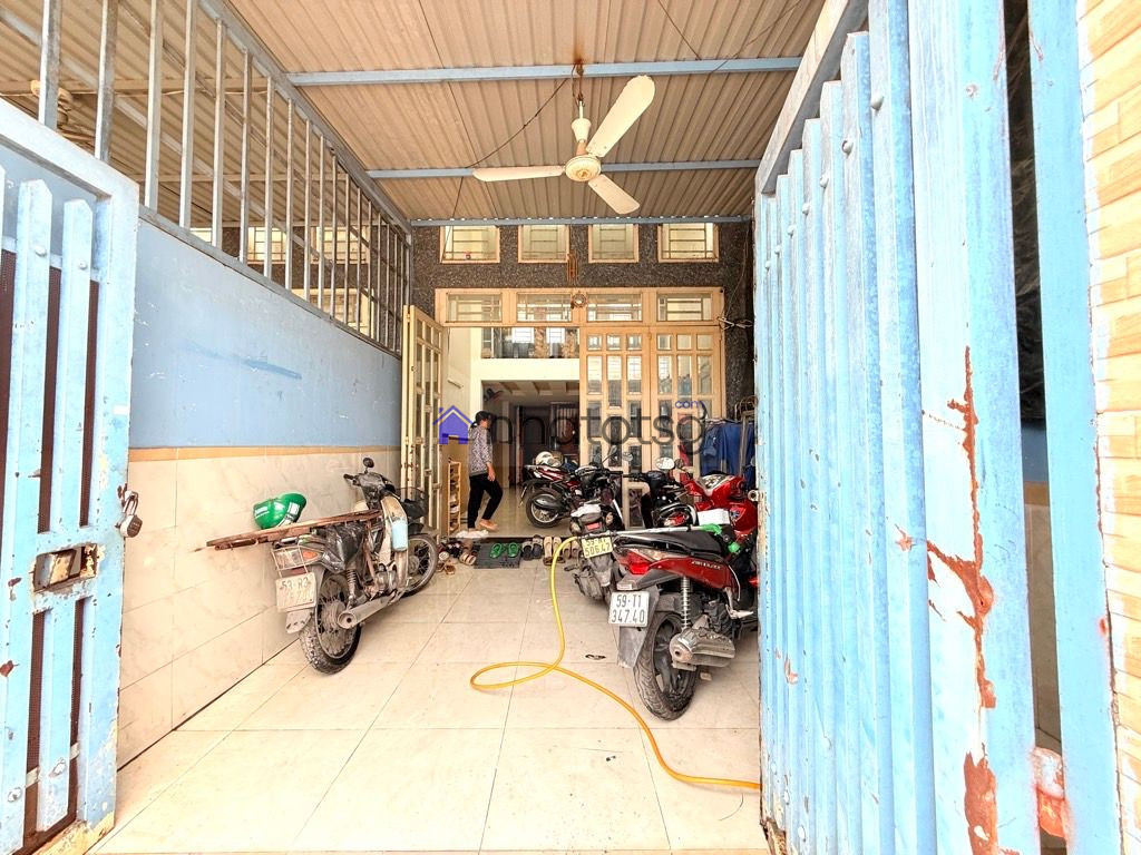 NGAY NGÃ TƯ TRUNG CHÁNH, GẦN BẾN XE AN SƯƠNG, TRUNG TÂM VĂN HOÁ QUẬN 12.