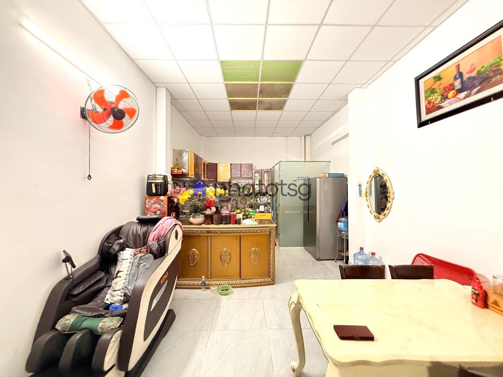 NGAY NGÃ TƯ TRUNG CHÁNH, GẦN BẾN XE AN SƯƠNG, TRUNG TÂM VĂN HOÁ QUẬN 12.