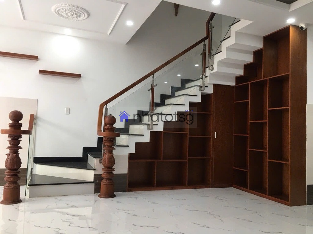 CHDV 5 TẦNG - 7 PHÒNG - DÒNG TIỀN 30 TRIỆU. 