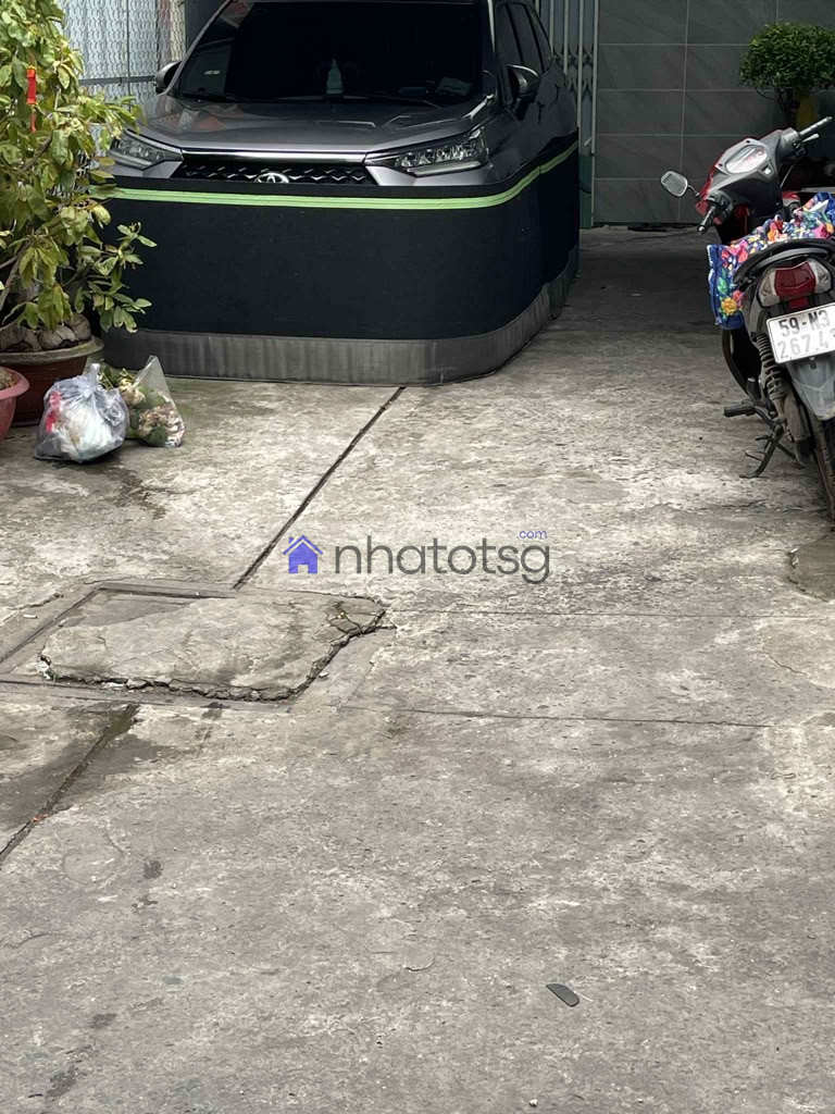 HẺM Ô TÔ TỚI NHÀ, KHU VỰC YÊN TĨNH, AN NINH, TIỆN ÍCH ĐẦY ĐỦ.