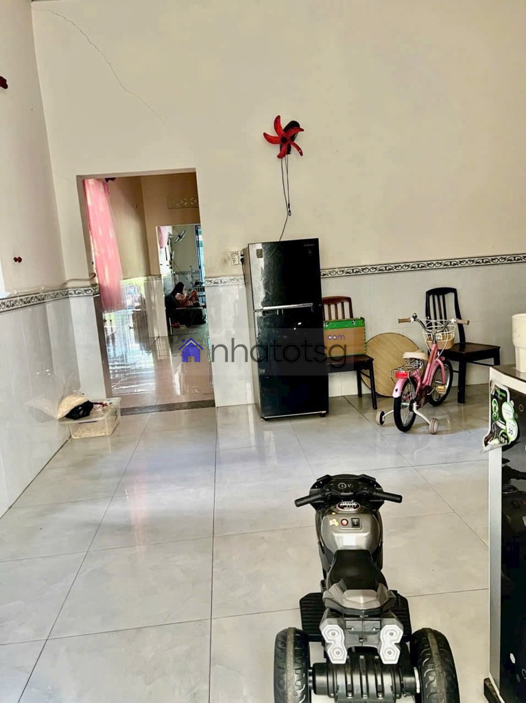 MẶT TIỀN KINH DOANH SẦM UẤT, NGAY CHỢ ĐÔNG THẠNH 4 - NỞ HẬU TÀI LỘC.